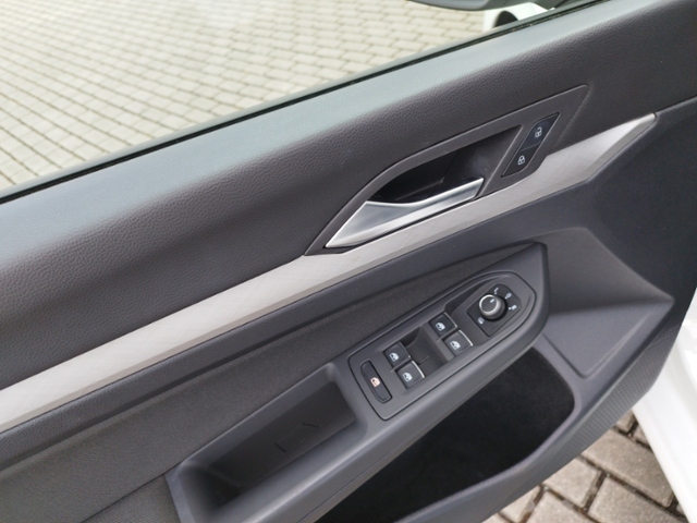 Golf VIII Life 2.0 TDI BusinessPre./LED/NAV/SHZ 