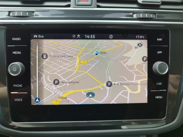Tiguan R-Line 2.0 TDI DSG 4Motion Black/IQ-Light