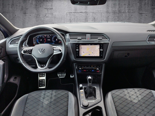 Tiguan R-Line 2.0 TDI DSG 4Motion Black/IQ-Light