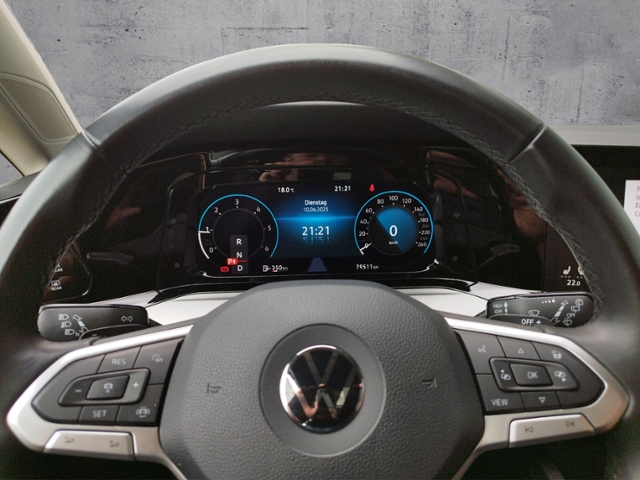 Golf VIII Variant Life 2.0 TDI DSG HUD/ACC/SHZ K