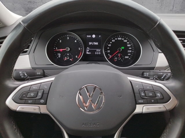 Passat Variant Basis 2.0TDI DSG/Navi/RFK/3-Zonen
