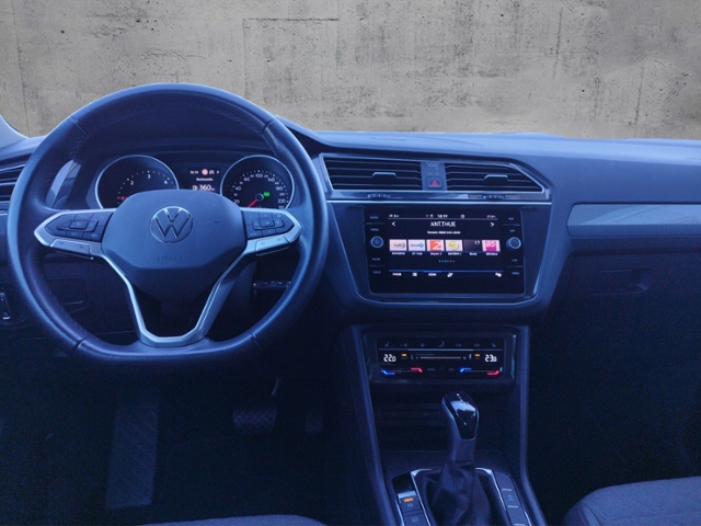 Tiguan Life 2.0TDI 4Motion DSG/Business/AHK/Navi