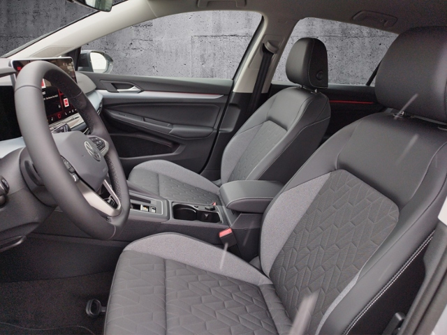 Golf VIII Goal 1.5eTSI DSG/IQ.Light/ACC/Travelas