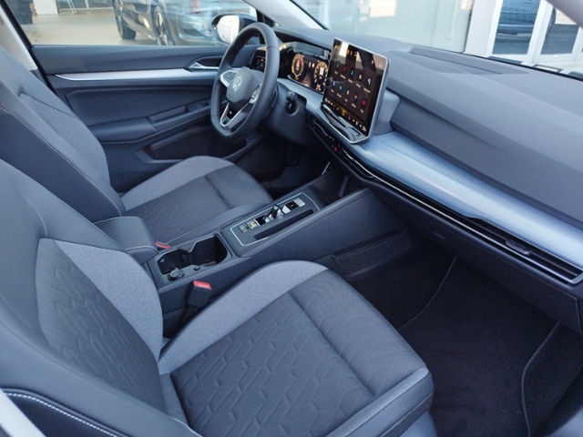 Golf VIII Variant Goal 1.5eTSI DSG/AHK/IQ.Light/