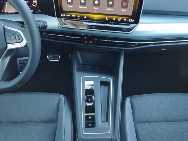 Golf VIII Variant Goal 1.5eTSI DSG/AHK/IQ.Light/