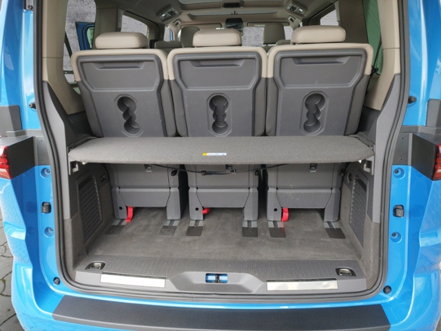 Multivan T7 Style 2.0 TDI DSG Travel/STH/NAV KLI