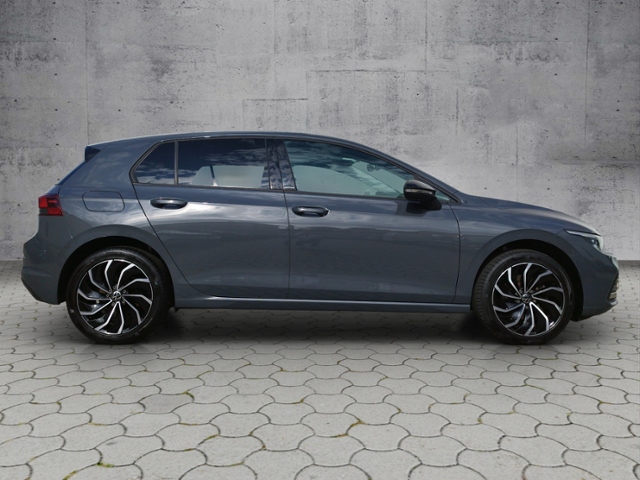 Golf VIII Active 1.5eTSI DSG/NAV/3ZK/LED+/SHZ/Ca