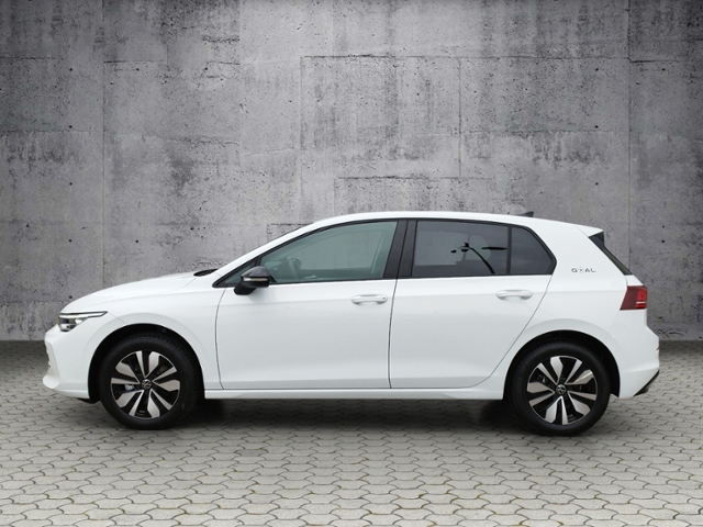 Golf VIII Goal 1.5eTSI DSG LED+/Travel/Side/SHZ