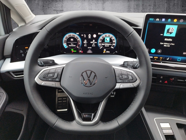 Golf VIII Goal 1.5eTSI DSG LED+/Travel/Side/SHZ