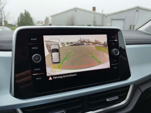 T-Roc Goal 1.0TSI AHK/NAVI/RFK/SHZ KLIMA LED ALU