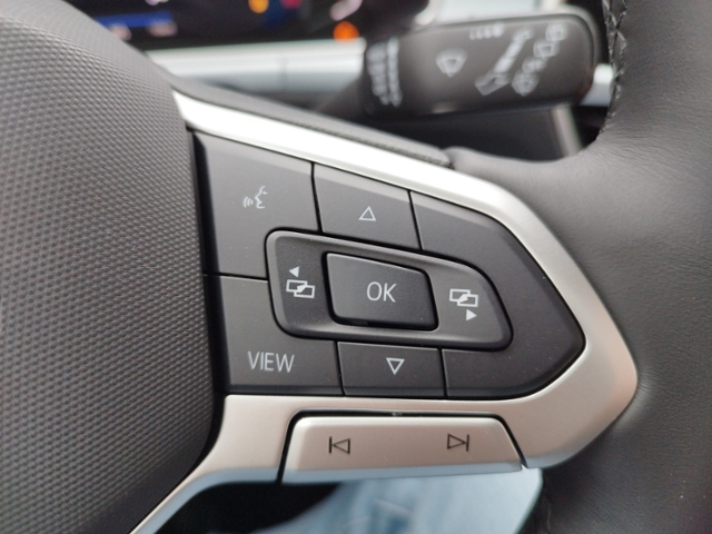 T-Roc Goal 1.0TSI AHK/NAVI/RFK/SHZ KLIMA LED ALU