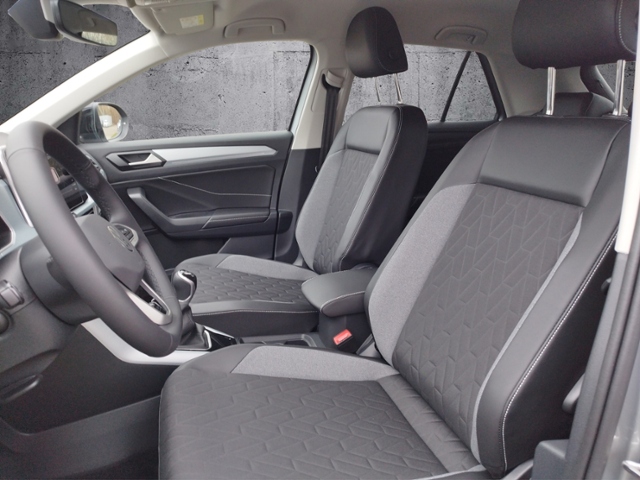 T-Roc Goal 1.0TSI AHK/NAVI/RFK/SHZ KLIMA LED ALU