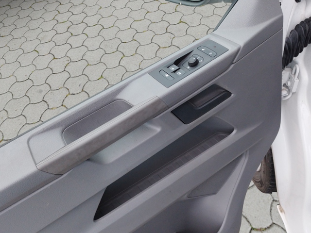 T6.1 Kasten lang 2.0 TDI SHZ/USB KLIMA