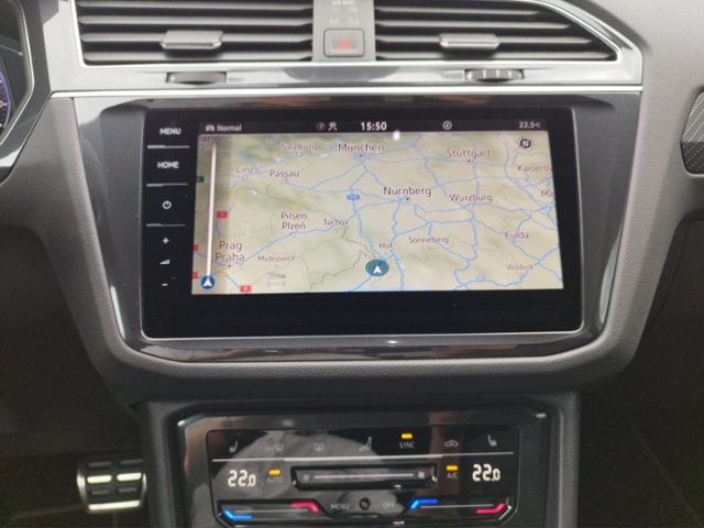Tiguan R-Line 2.0TDI 4M DSG Matrix/Pano/HUD/Blac