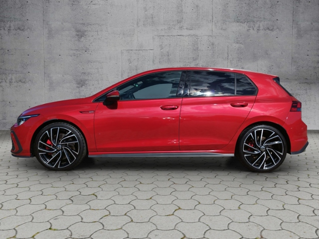 Golf VIII GTI 2.0 TSI DSG NAV/DCC/SHZ KLIMA LED 