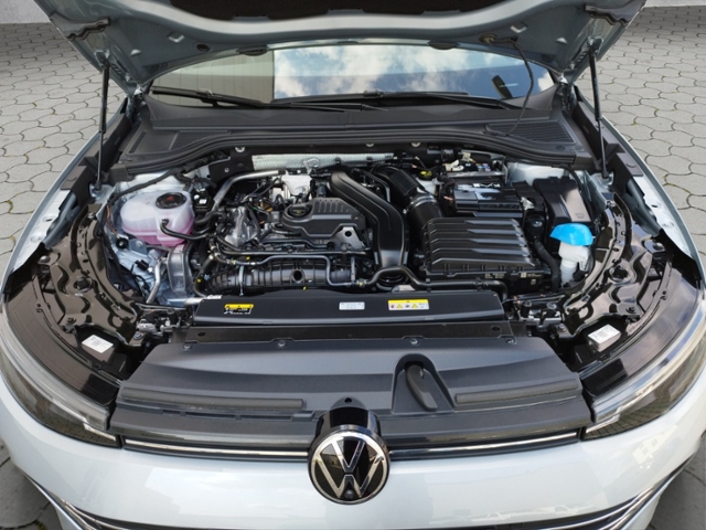 Passat Variant Business 1.5 eTSI DSG IQ.Drive KL