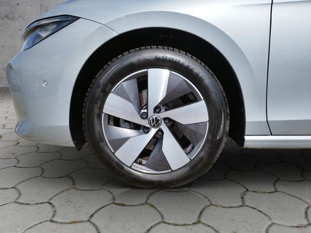 Passat Variant Business 1.5 eTSI DSG IQ.Drive KL
