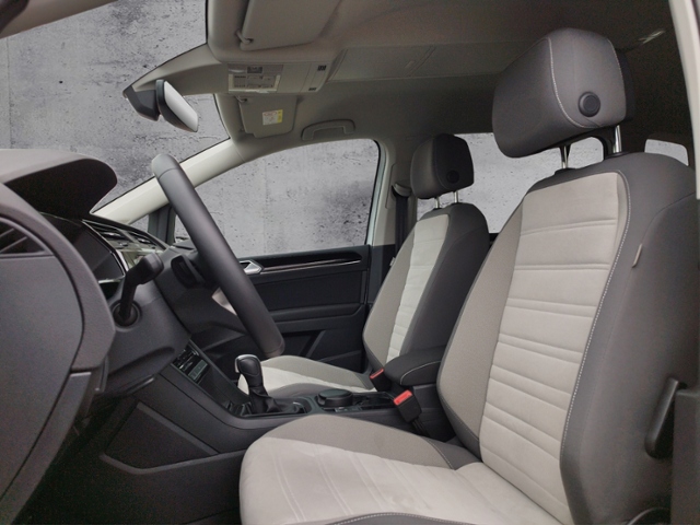 Touran Highline 2.0 TDI DSG DCC/NAV KLIMA LED