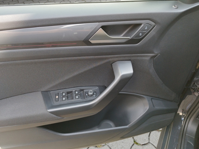 T-Roc Sport 2.0 TDI 4Motion DSG STH/NAV KLIMA LE
