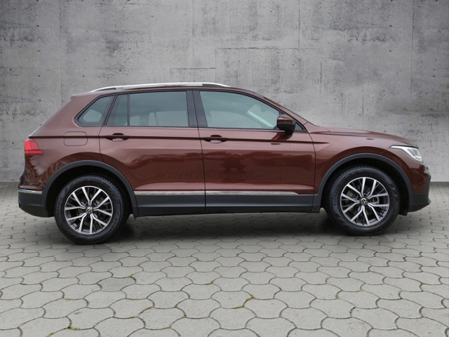 Tiguan Life 1.5TSI DSG/AHK/HuD/NAV/RFK/SHZ KLIMA
