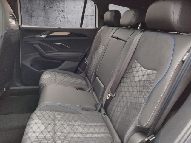 Tayron R-line 2.0TDI 4Mo Standh/Pano/AHK/Matrix 