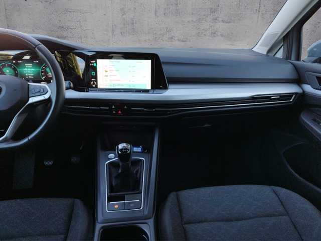 Golf VIII Life 2.0 TDI AHK/SHZ KLIMA LED ALU