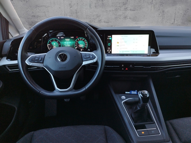 Golf VIII Life 2.0 TDI AHK/SHZ KLIMA LED ALU