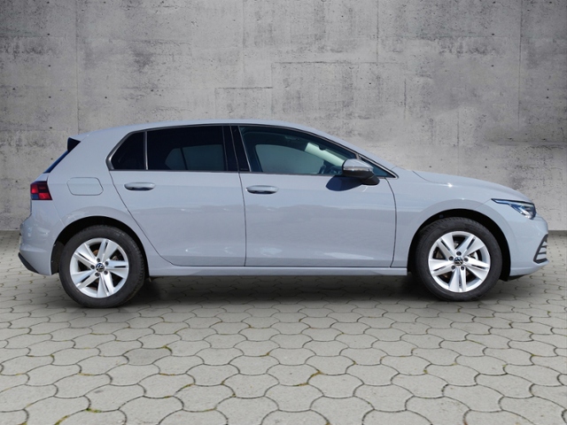 Golf VIII Life 2.0 TDI AHK/SHZ KLIMA LED ALU