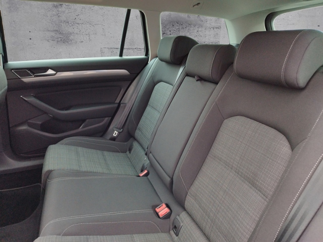 Passat Variant Business 2.0 TDI DSG NAV/SHZ KLIM