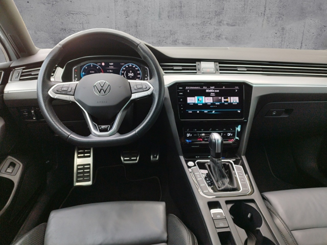 Passat Variant Elegance 2.0 TDI 4M DSG R-Line Al
