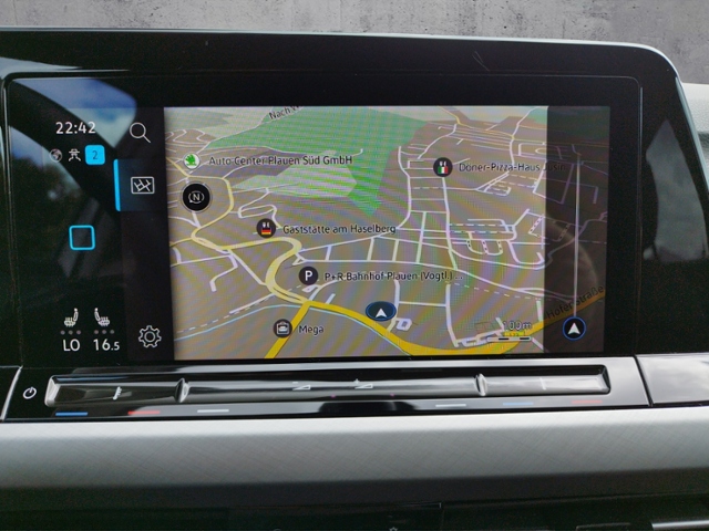 Golf VIII Life 1.0 eTSI DSG IQ.DRIVE/NAV/SHZ KLI