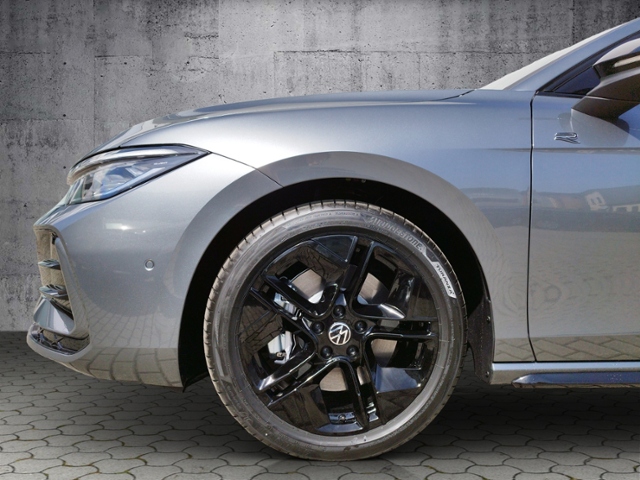 Passat Variant R-line 2.0TDI 4Mo AHK/Standh/Blac