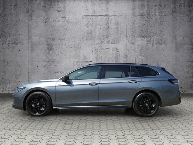 Passat Variant R-line 2.0TDI 4Mo AHK/Standh/Blac