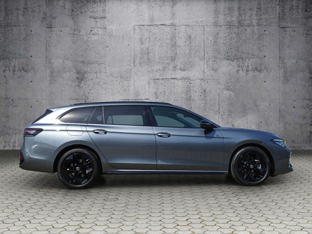 Passat Variant R-line 2.0TDI 4Mo AHK/Standh/Blac