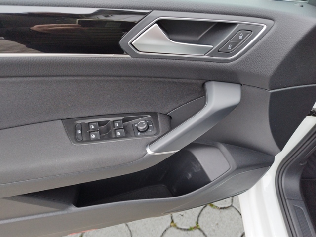 Touran Highline 1.5 TSI STH/BusinessPrem. KLIMA 