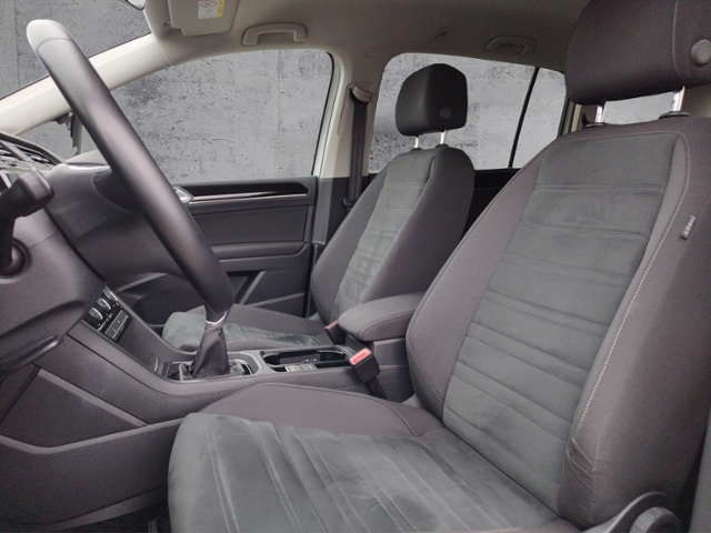 Touran Highline 1.5 TSI STH/BusinessPrem. KLIMA 