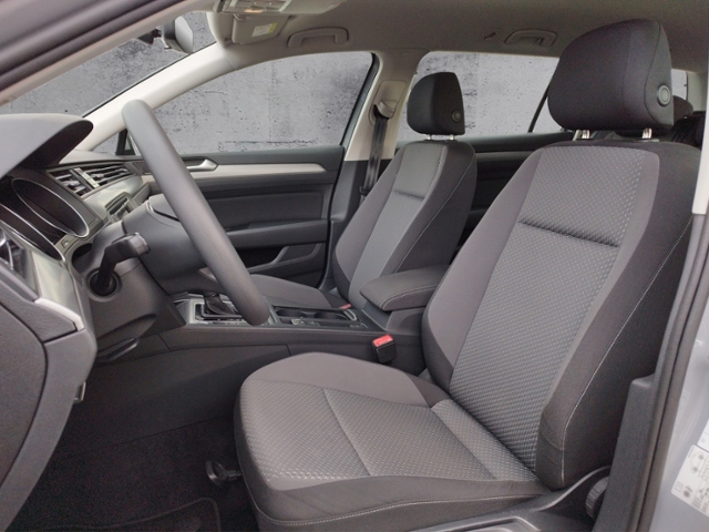 Passat Variant 2.0 TDI DSG GRA KLIMA LED