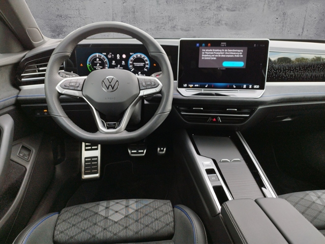 Passat Variant R-Line 1.5 TSI eHybrid DSG Black 