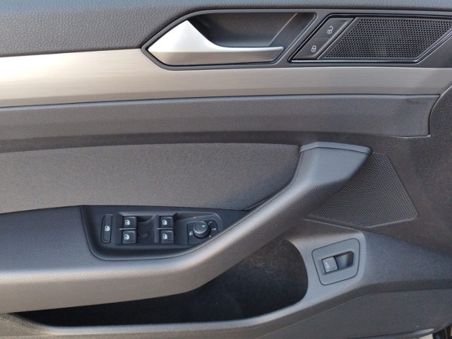 Passat Variant 2.0 TDI DSG BusinessPrem. KLIMA L