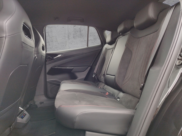 ID.5 GTX 220kW 4Motion STH/DCC KLIMA LED NAVI AL