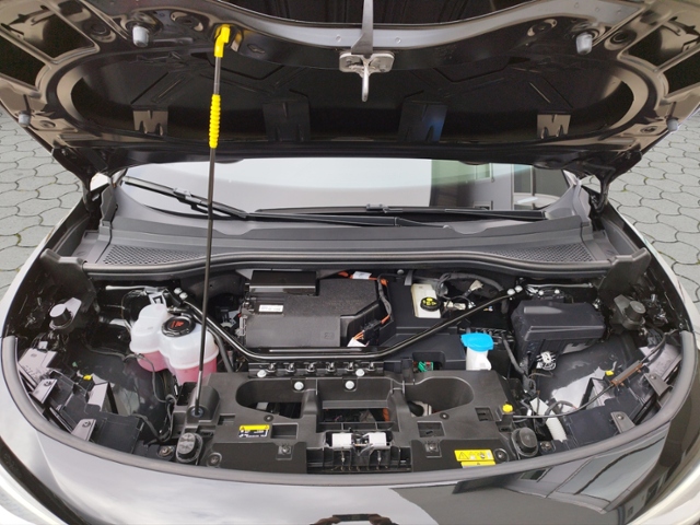 ID.5 GTX 220kW 4Motion STH/DCC KLIMA LED NAVI AL