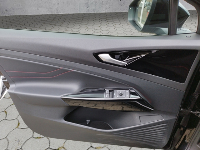 ID.5 GTX 220kW 4Motion STH/DCC KLIMA LED NAVI AL