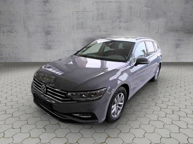 Passat Variant Business 2.0TDI DSG/Navi/AHK/RFK/