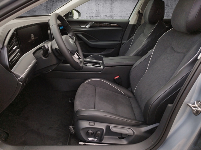 Passat Variant Business 1.5 eTSI DSG NAV/SHZ KLI