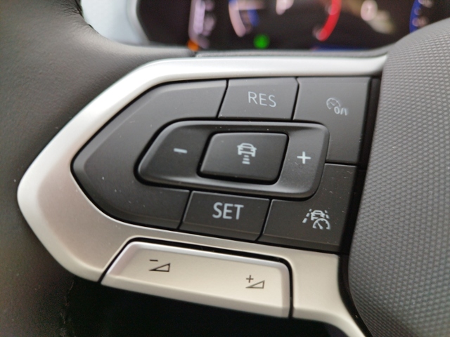 T-Cross Goal 1.0 TSI DSG NAV/SHZ/ACC KLIMA LED A