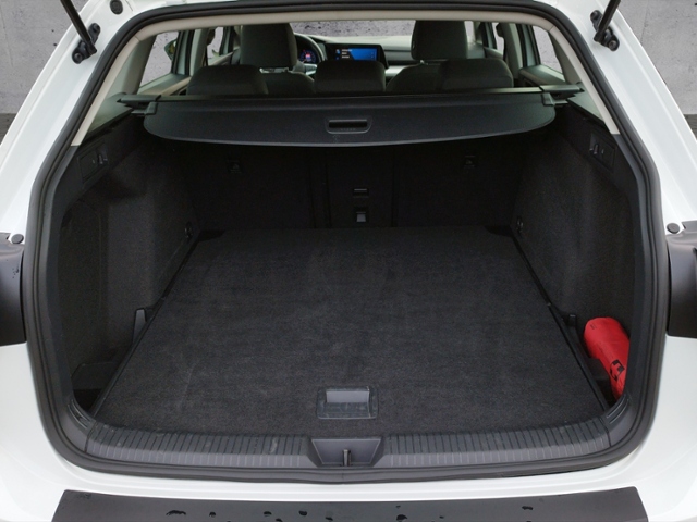 Golf VIII Variant Life 2.0TDI DSG/AHK/Navi/ACC/S