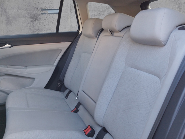 Golf VIII Variant Life 1.5TSI AHK/Navi/L+S/ACC/S