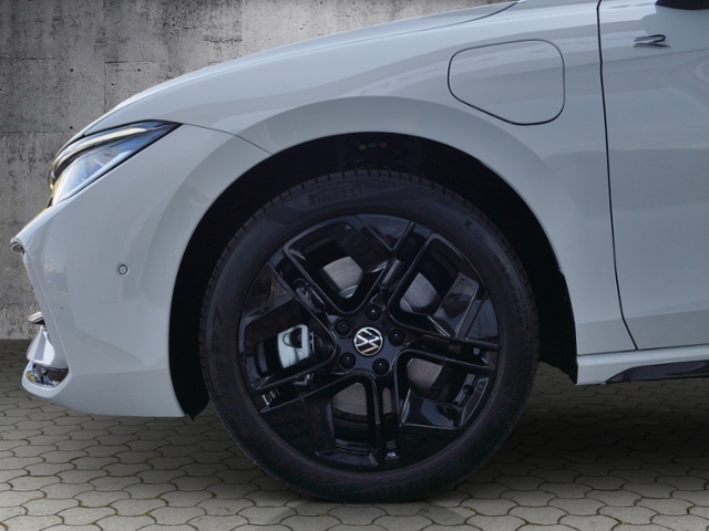 Passat Variant R-line 1.5TSI eHybrid BlackStyle/