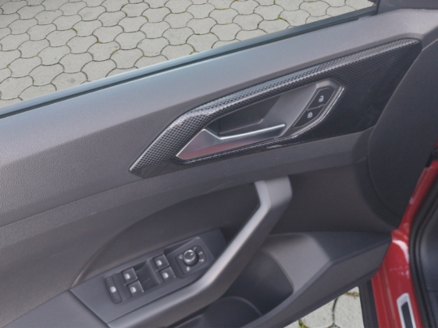 T-Cross R-Line 1.0 TSI DSG IQ.DRIVE/BlackStyle K