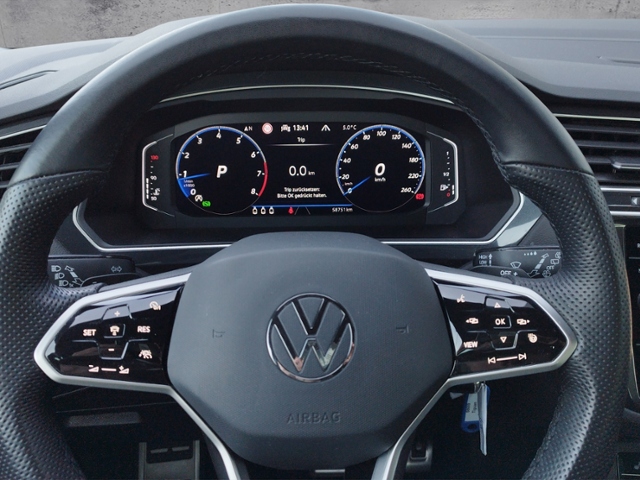 Tiguan R-Line 2.0 TSI 4Motion DSG KLIMA LED NAVI